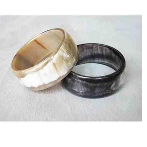 Brazaletes de Cuerno de Búfalo Hechos a Mano por Rani Industries, Estilo Animal Moderno, Color Natural Duradero, para Bodas, Fiestas y Decoración del Hogar - Product Image 5