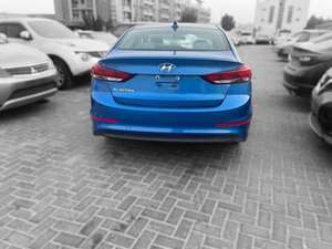 Usado, para el mercado global, Elantra GL 2.0L Smart Automático 2018 en buen estado, listo para comprar - Product Image 2