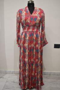 Meadow Chinon robe de mode d'été élégante pour adultes coupe droite longueur au sol manches bouffantes imprimé naturel broderie mousseline de soie - Product Image 2