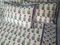 Set Sprei Ramah Lingkungan 100% Katun Buatan Khusus dengan Pola Bunga Cetak Desain India 300TC Jumlah Benang dalam Berbagai Ukuran