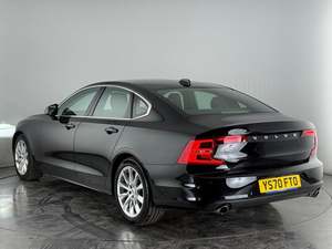 UTILISÉ LHD/RHD 2020 VOLVO S90 2.0 T4 MOMENTUM PLUS - Product Image 2