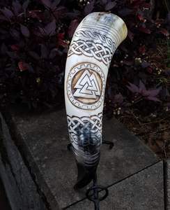 Accesorios para Beber Vikingos, Cuernos para Beber con Temática Vikinga, Artesanía en Cuernos para Beber, Regalos Ideales - Product Image 4