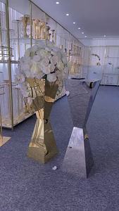 แจกันตั้งพื้นทำด้วยมือทำจากสแตนเลสสีเงินทองสวยฐานวางของประดับโต๊ะสำหรับงานแต่งงาน - Product Image 2