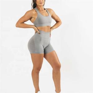 Short de yoga sans coutures de haute qualité OEM Short de sport respirant pour femmes Spandex Polyester Short décontracté pour femmes - Product Image 4