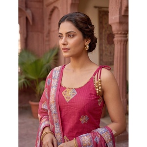 Ensemble Kurta Palazzo en coton brodé traditionnel indien pour femmes de la marque Rama avec dupatta assortie, séchage rapide, tenue décontractée d'été - Product Image 3