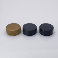 Couleurs personnalisées 38 mm 38/400 38/410 Bouchons en plastique à côté nervuré et côté brillant, bouchons à vis plats en PP
