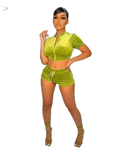 2024 Conjunto personalizado para mujer con chándal de terciopelo con diamantes de imitación y conjunto de ropa de descanso con conjunto de mujer de estilo único - Product Image 3