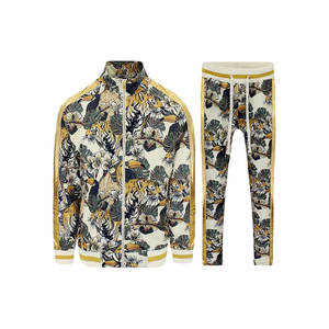 ชุดวิ่งจ๊อกกิ้งขนแกะมีฮู้ดทำจากโพลีเอสเตอร์/ ผ้าฝ้ายมีซิปขึ้นสำหรับทุกเพศสำหรับฤดูหนาวโลโก้ออกแบบได้ตามที่ต้องการ - Product Image 6