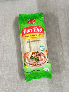 บะหมี่กึ่งสำเร็จรูป คุณภาพพรีเมียม ข้าว 85% น้ำสะอาด 15% บะหมี่ข้าวแห้ง บรรจุถุง 400 กรัม อาหารแห้งเวียดนาม เส้นวุ้น สำหรับส่งออก รับผลิตแบบ OEM/ODM - Product Image 3