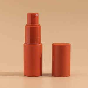 Flacone Spray in Plastica Personalizzabile da 14ml, 18ml, 25ml, 35ml, 50ml, 60ml con Pompa Nebulizzatrice per Polvere e Spray per Capelli - Product Image 1