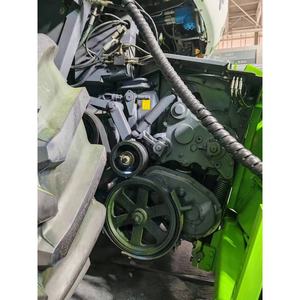 Moissonneuse-batteuse compacte d'usine pour céréales et maïs avec moteur diesel, boîte de vitesses et transmission par engrenages, facile à utiliser - Product Image 3