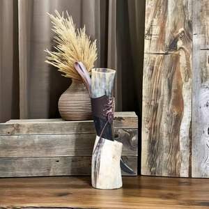 Corne à boire viking traditionnelle avec support, faite à la main, en corne naturelle, mug médiéval, vaisselle à boire en agate - Product Image 6