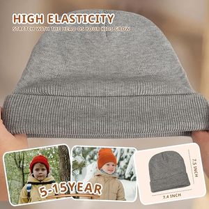 Bonnet en tricot unisexe minimaliste moderne, tissu commun, léger, chaud pour les voyages, tenues d'hiver élégantes, impression personnalisée - Product Image 3