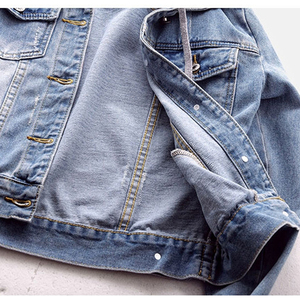 Vente en gros Femme Denim Bleu Veste avec Capuche Manches Longues 2 Poches Avant Logo Personnalisé Couleurs Jeans Tissés en Traitement Brut - Product Image 5