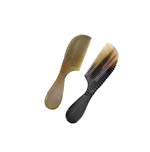 Peigne à cheveux en corne de buffle personnalisé pour femmes et hommes à usage domestique Disponible pour les Offre Spéciale de taille moyenne personnalisés - Product Image 2