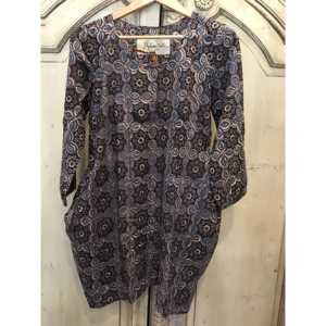 Túnica Desert Forget Me Not con estampado a mano en tela tejida - Product Image 1