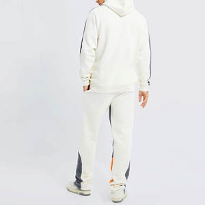 Ensemble de survêtement pour homme à deux pièces, design 2025, coupe évasée, uni, décontracté, tendance, survêtement évasé pour homme en vente - Product Image 2