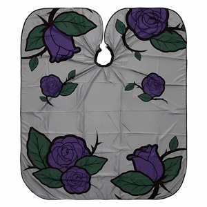 Capas de Barbero de Poliéster/Nailon con Estampado Personalizado de Alta Calidad para Uso Profesional en Salones de Peluquería, Resistentes al Agua y Cómodas - Product Image 5