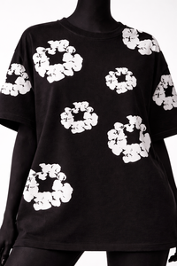 T-shirt pour femmes de qualité supérieure, noir, imprimé floral, coton, coupe ample, décontracté, streetwear, col rond, manches courtes - Product Image 6