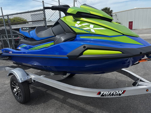 Moto Acuática Yamaha VX Limited Waverunner 2024/2025 con Remolque, Personalización Industrial DIY OEM, 1 Año de Garantía - Product Image 3