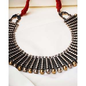 Collar Swadeshi Pitara de Plata de Ley 925 Hecho a Mano en India, Diseño Geométrico de Dos Tonos, Pieza de Moda Unisex - Product Image 1