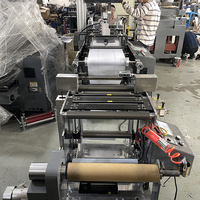 Machine de découpe automatique à grande vitesse pour électrodes de pôles de batterie, machine de découpe pour ligne de production de cellules de batterie en pochette