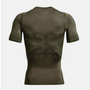 2024 Logo personnalisé imprimé hommes Gym Rash Guard respirant à manches courtes chemise pour MMA personnalisé couleur Compression vêtements - Product Image 2