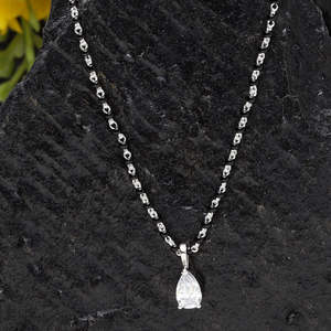 Compre un Mangalsutra de Plata Pura con Diamantes Chapados en Oro y Perlas, Collar Étnico Religioso con Cuentas, Regalo de Boda para Esposa - Product Image 2