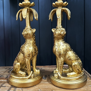 Portavelas de leopardo encantado, decoración de animales de Metal artesanal, acento para el hogar, pieza de mesa lujosa, candelabro de metal - Product Image 2