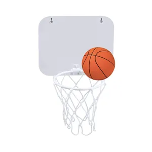 Accessori Personalizzati per Jordan: Gadget Originali per Cestini - Product Image 4