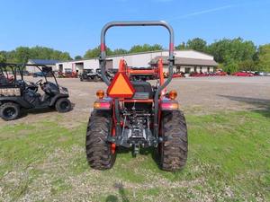 Tractor Kubota Serie L02 L3902 |   Tractor Agrícola Diésel de 39 HP con Tracción en las 4 Ruedas para Agricultura - Product Image 6