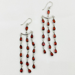 Pendientes de plata de ley de primera calidad con piedras preciosas brillantes para un giro contemporáneo al precio más bajo - Product Image 3