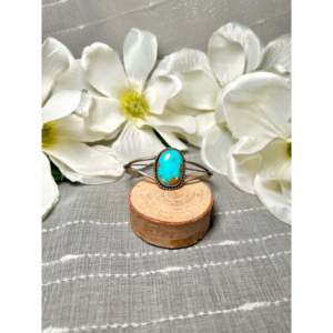 Navajo Handmade Kingman Turquoise & Sterling Silver Cuff Bracelet Cultural Collectible Jewelry - Product Image 1