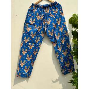 Ensemble de pyjama en coton imprimé numérique bleu pour femmes, manches courtes, col rabattu, longueur intégrale, vêtements de nuit décontractés pour l'hiver - Product Image 3