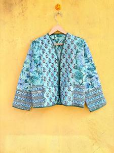 Veste de style kimono à imprimé floral en coton indien pour femmes, veste matelassée à boutons, vêtement décontracté pour toutes les saisons - Product Image 1