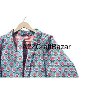 Veste matelassée en coton réversible faite à la main pour femmes, imprimé floral en blocs, style indien bohème, manteau d'hiver pour les mariages - Product Image 2