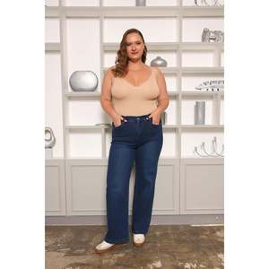 Pantalon à jambes larges à taille élastique, taille plus, Kim. Jeans en denim bleu - Product Image 4