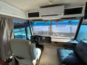 VENTE : Camping-car d'aventure WINNEBAGO 3-2-V d'occasion à vendre - Product Image 5