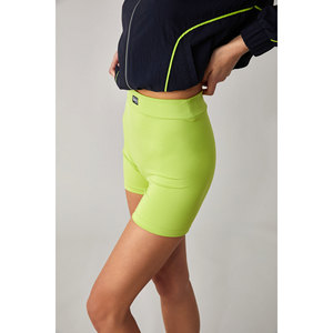 ETHIQUET REZINA Pantalones cortos de cintura alta para mujer, ajustados y lisos - Product Image 4