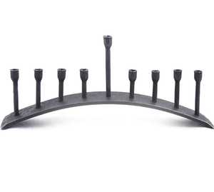 Menorá de Hierro Forjado al por Mayor Directo de Fábrica, Lámpara de Hanukkah de Moda, Diseño de Arco de Cristal con Llama Curva, Resistente al Calor - Product Image 2