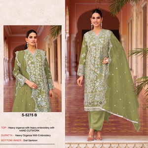 Pakistanaise femmes fantaisie Salwar Kameez ethnique lourd Punjabi couture en gros costumes de pelouse pour les fêtes - Product Image 4