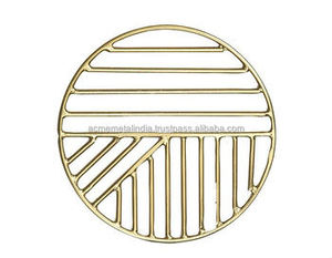 Sous-verres ronds modernes en métal plaqué or Taille personnalisée Design élégant pour tasses à thé et verrerie à des prix de gros de l'Inde - Product Image 4