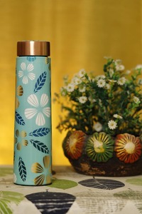 Artistique Zig Zag Ligne Cuivre Bouteille Élégant Élégant Bouteille D'eau Parfait pour L'hydratation Voyage Yoga Bureau Gym De L'Inde - Product Image 3