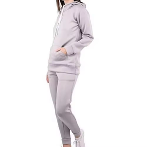 Chándal deportivo de alta calidad para correr, chándal personalizado, chándal transpirable antiestático para mujer, chándal para mujer - Product Image 1