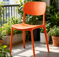 Chaise en plastique PP colorée et économique, robuste, empilable, pour salon, salle à manger, café, hall d'entrée