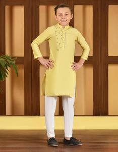 Ropa informal y formal de tela transpirable Shalwar Kameez para niños con estilo para todas las estaciones con cuello elegante de corte elegante para fiestas - Product Image 4