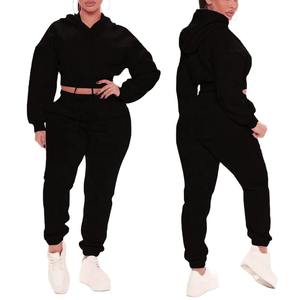 Haute qualité femmes haut court pantalons de survêtement sport course jalonné 2 pièces survêtement ensemble grande taille Logo personnalisé col à capuche survêtement - Product Image 3