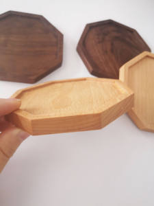 Premium handcrafted wooden <b>coaster</b> <b>set</b> designed with durable natural finish offering strong tabletop protection - Product Image 5