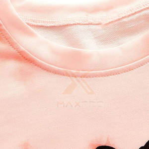 Sudaderas de Mujer de Color Sólido Fabricadas en Pakistán, Sudaderas Casuales de Mujer con Logotipo Impreso Personalizado - Product Image 3