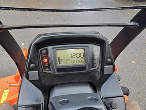 เครื่องตัดหญ้าคูโบต้า F3890 ปี 2018 สำหรับงานพาณิชย์ แบบ Zero Turn  เครื่องตัดหญ้าสำหรับงานพาณิชย์  เครื่องตัดหญ้ามืออาชีพ  เครื่องตัดหญ้าดีเซล ขับเคลื่อน 4 ล้อ - Product Image 6